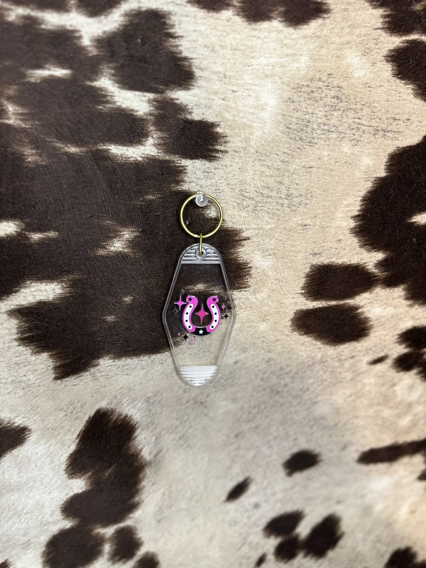 Horseshoe Motel Keychain